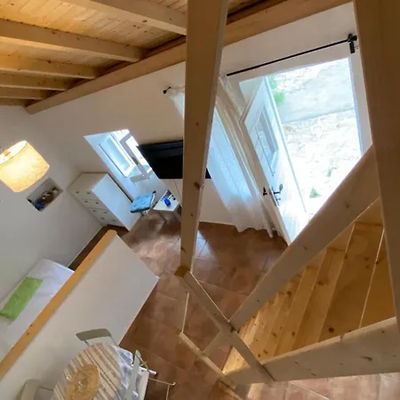 Rustica Bougainvillea