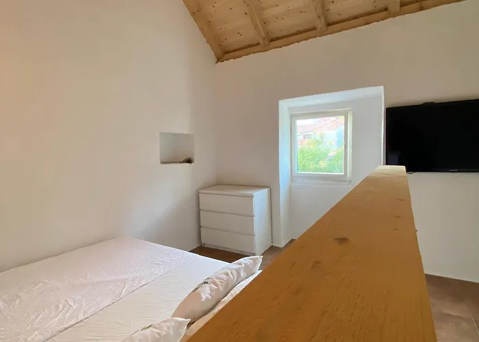 Rustica Bougainvillea Villa Maslinica