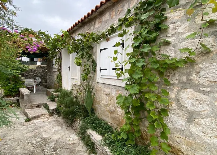 Villa Rustica Bougainvillea
